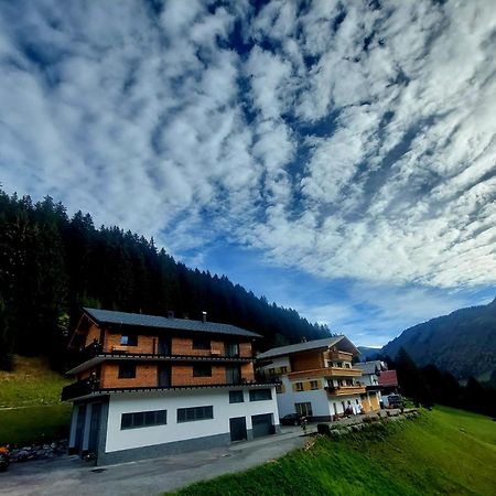 Haus Margrith Alpenblick Appartements Damuels Exterior foto