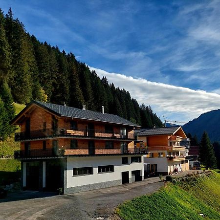 Haus Margrith Alpenblick Appartements Damuels Exterior foto