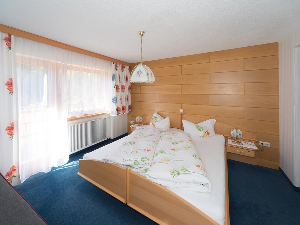 Haus Margrith Alpenblick Appartements Damuels Quarto foto